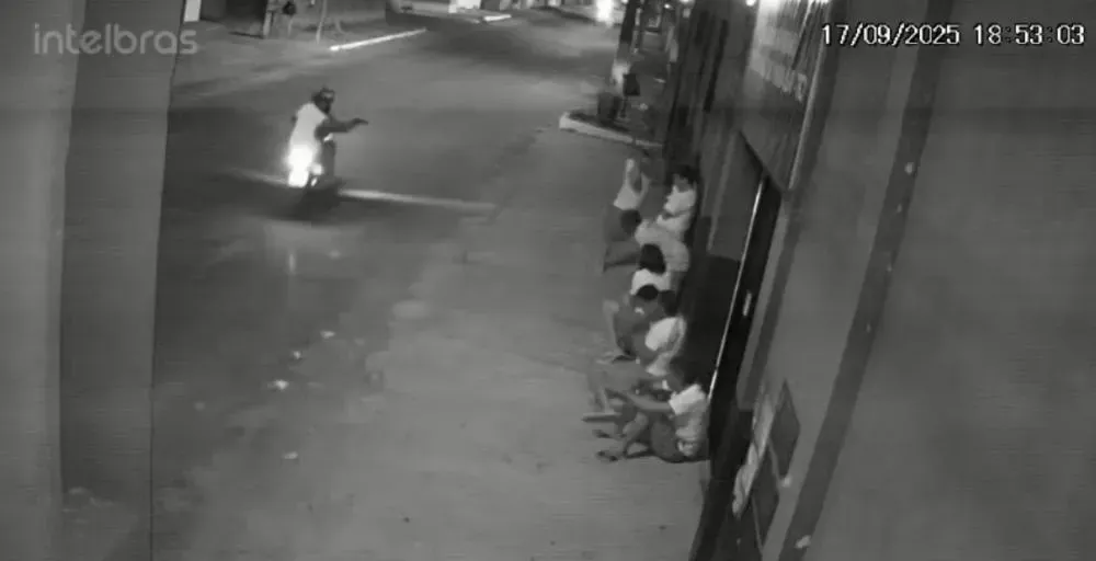 Ataque a tiros deixa dois detentos mortos e três feridos em frente a unidade prisional de Paraíso