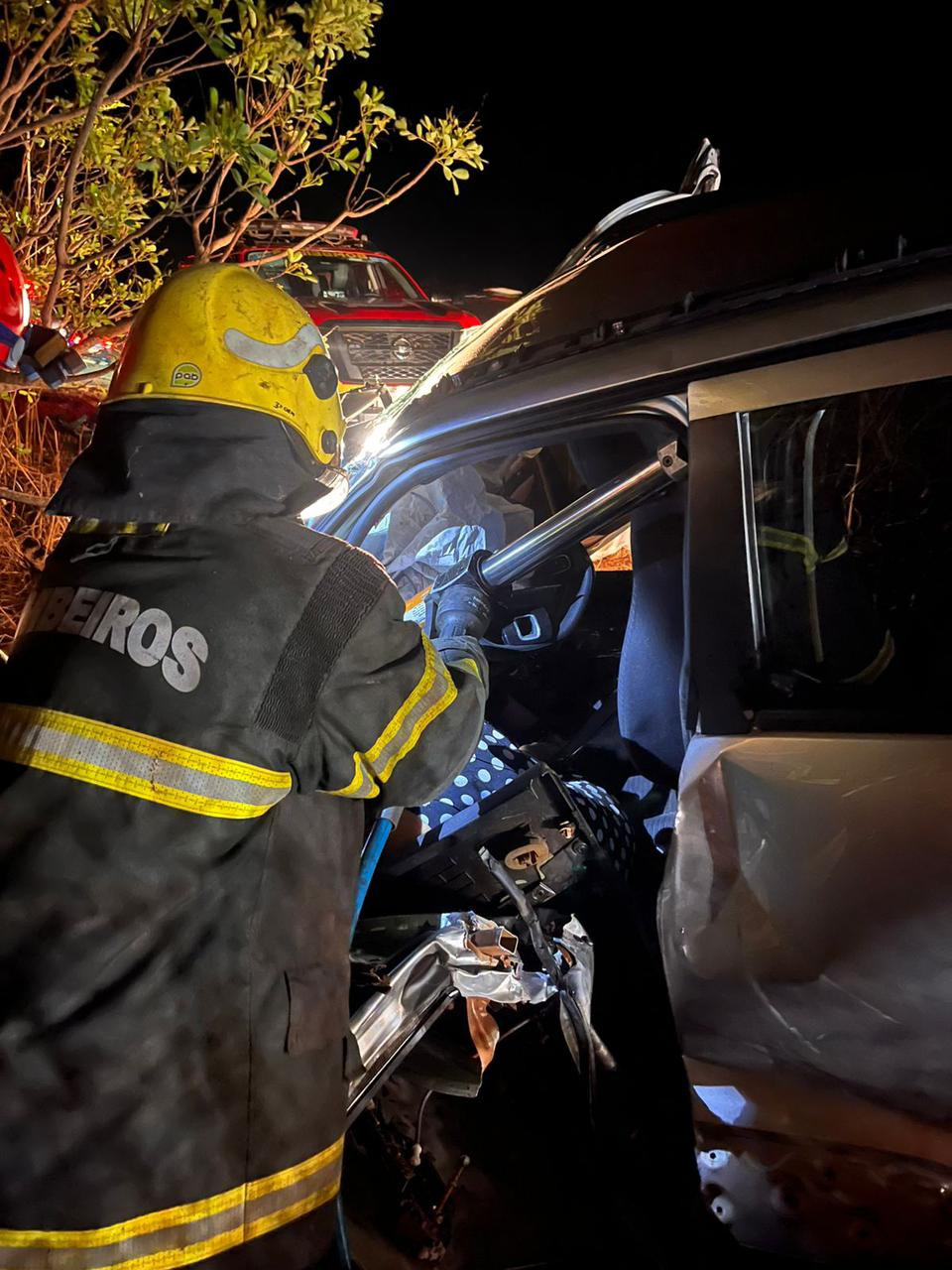 Tragédia na TO-070: colisão frontal deixa três mortos e criança ferida próximo a Brejinho de Nazaré