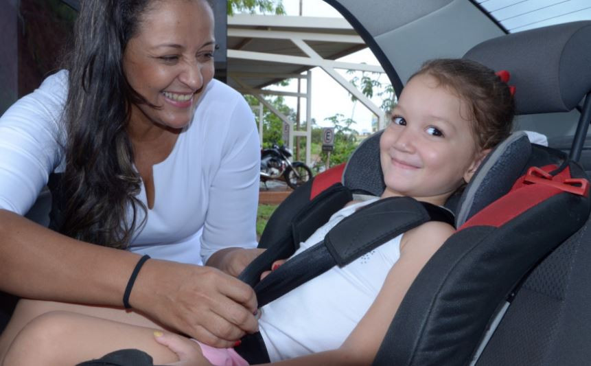 No trânsito, o cuidado também é brinquedo sério! Veja algumas dicas de segurança do Detran/TO envolvendo crianças no trânsito