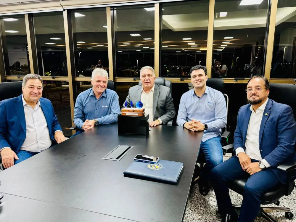 Cooperativa Frísia se reúne com o governador do Tocantins para tratar de demandas do agronegócio