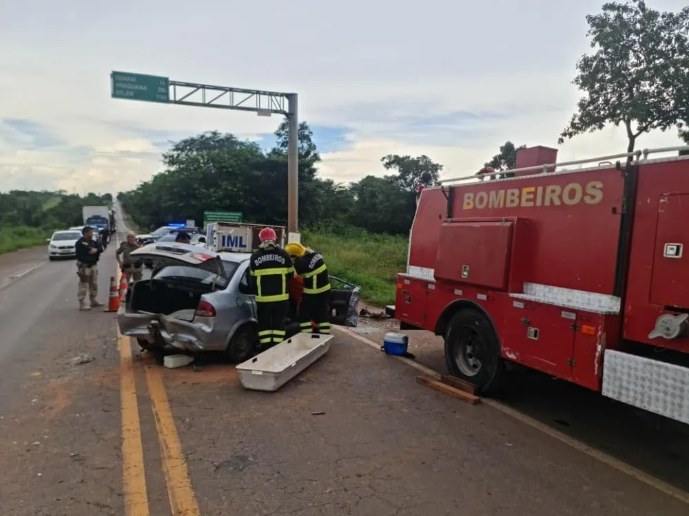 Grave acidente na BR-153 deixa uma pessoa morta e seis feridas em Miranorte