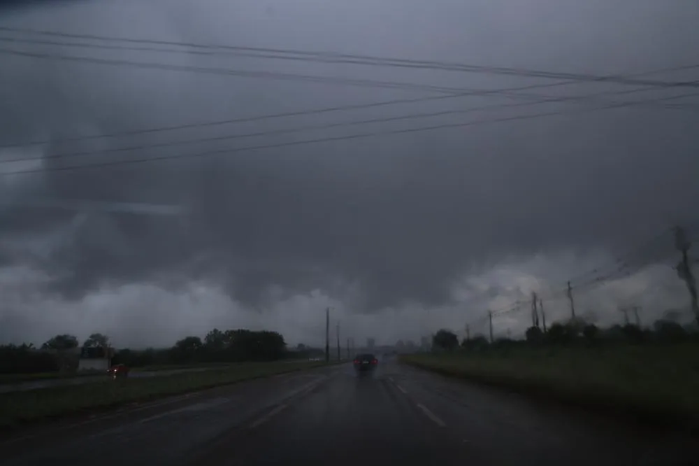 Temporal em Palmas mobiliza equipes para limpeza e vistoria do sistema de drenagem