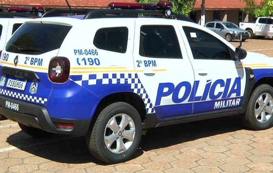 Adolescente é apreendida suspeita de matar padrasto para defender mãe durante episódio de violência doméstica