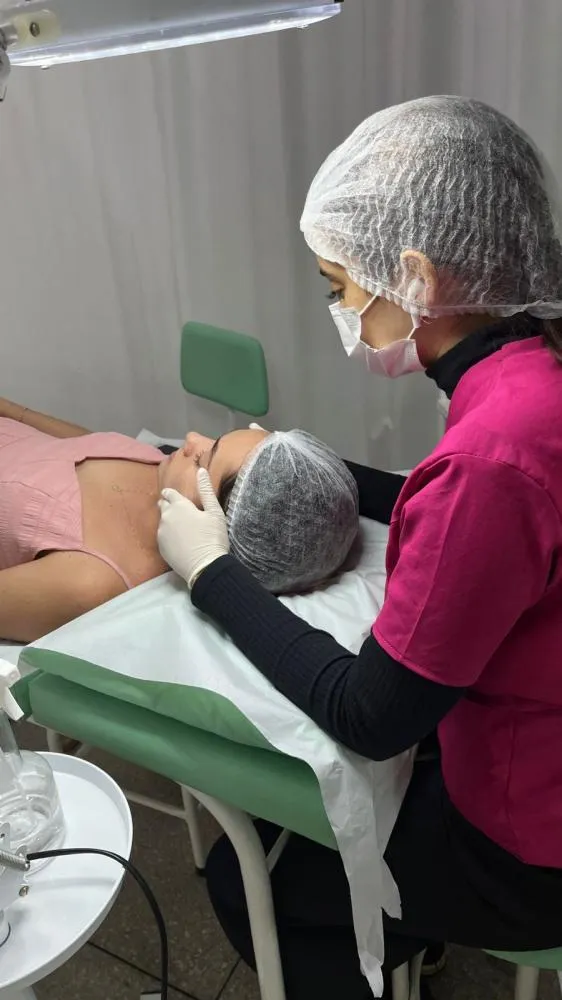 Projeto da Afya Unitpac leva atendimentos estéticos gratuitos à população de Araguaína