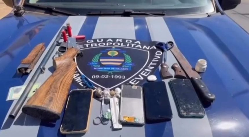 Homem é preso com espingarda e drogas após disparo de arma em via pública em Palmas