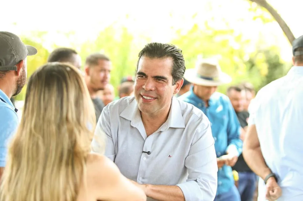Ricardo Ayres retoma obras de creches ligadas ao ex-senador João Ribeiro, paralisadas há mais de uma década