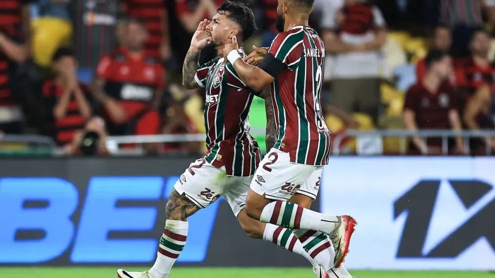 Fla-Flu pega fogo, Verdão empata e tabela aperta na reta final do Brasileirão